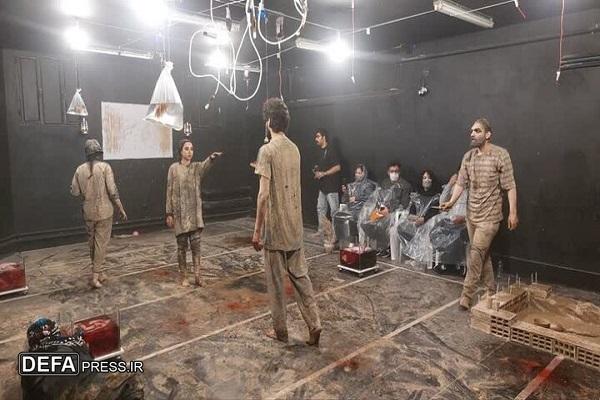 اجرای نمایش صحنهای «مک بث» در جشنواره تئاتر لرستان اجرای نمایش صحنهای «مک بث» در جشنواره تئاتر لرستان