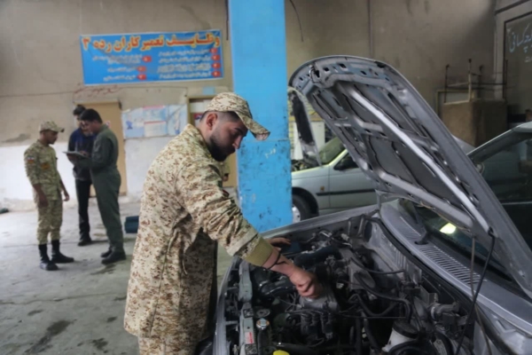 سومین دوره مسابقات مهارت آموزی کارکنان وظیفه نیروی زمینی ارتش برگزار شد. سومین دوره مسابقات مهارت آموزی کارکنان وظیفه نیروی زمینی ارتش برگزار شد.