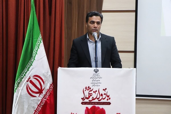 عزت و اقتدار امروز ایران مرهون خون شهیدان است 