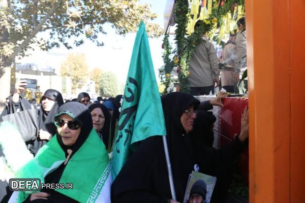 شهر الوند با حضور پرشکوه مردم از هشت شهید گمنام و شهید «اکبر صفی صمغآبادی» استقبال کرد شهر الوند با حضور پرشکوه مردم از هشت شهید گمنام و شهید «اکبر صفی صمغآبادی» استقبال کرد