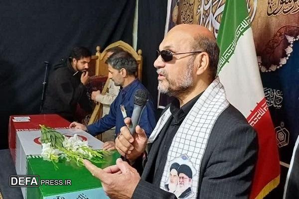 در حفظ اصول انقلاب اسلامی به شهیدان تأسی کنیم