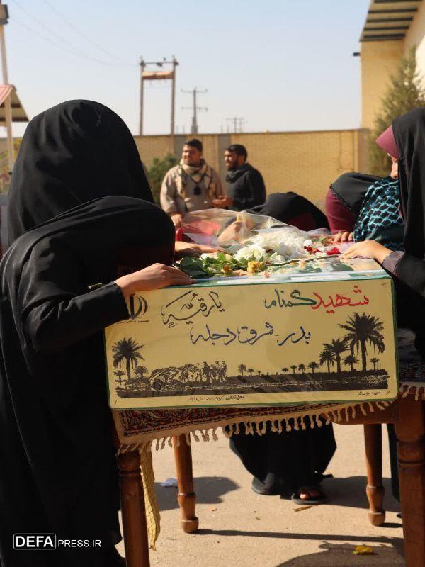 دانشآموزان مدارس کرمان از پیکر شهید گمنام استقبال کردند+تصاویر دانشآموزان مدارس کرمان از پیکر شهید گمنام استقبال کردند+تصاویر