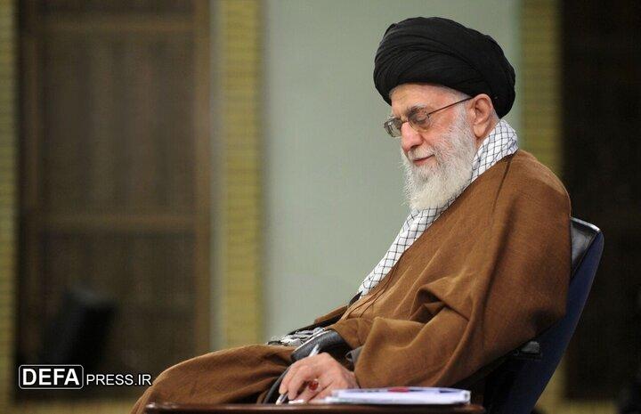 تقریظهای امام خامنهای بر داستان سه زن ایثارگر، منتشر شد تقریظهای امام خامنهای بر داستان سه زن ایثارگر، منتشر شد