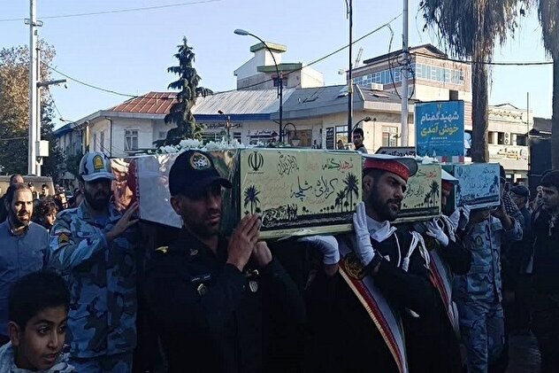 تصاویر/ آیین تشییع پیکر شهید گمنام در دانشگاه علوم دریایی امام خمینی نوشهر