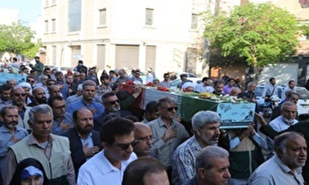 فیلم/ استقبال از پیکرهای شهدای گمنام در بوشهر