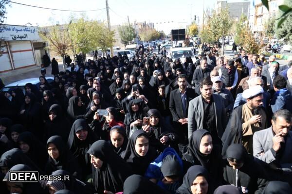 استقبال باشکوه مردم دانسفهان از «کاروان بهشت» و شهید «صفی صمغ‌آبادی»