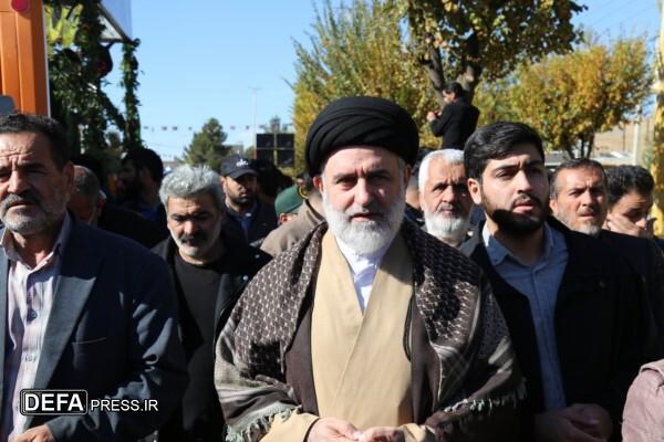 استقبال باشکوه مردم دانسفهان از «کاروان بهشت» و شهید «صفی صمغ‌آبادی»