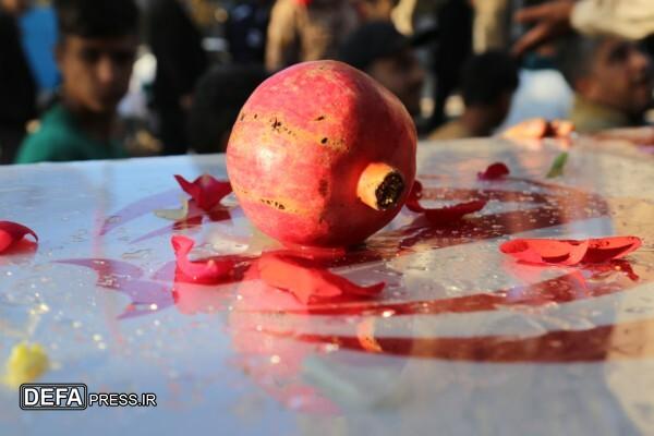 مردم شهر اسفرورین با «کاروان بهشت» پیمان دوباره بستند مردم شهر اسفرورین با «کاروان بهشت» پیمان دوباره بستند