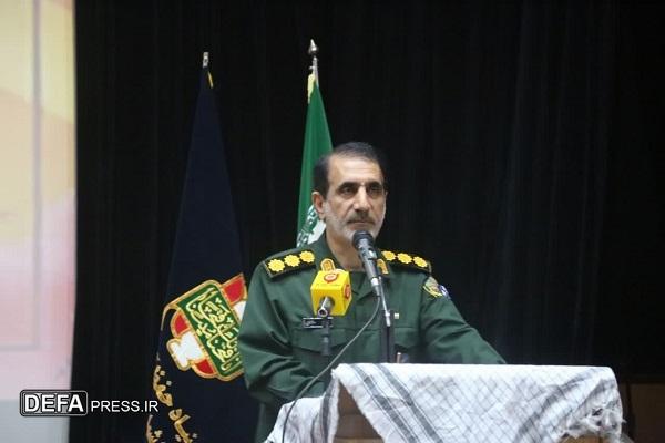 جشنواره فانوس فرصتی برای تشویق جوانان به عرصه هنر است