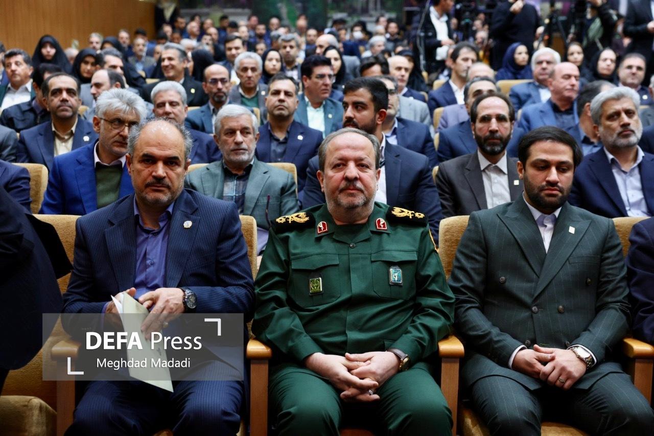 افتتاح پنجمین نمایشگاه بین‌المللی «ایران ژئو» و نمایشگاه ملی مهندسی نقشه برداری اطلاعات مکانی