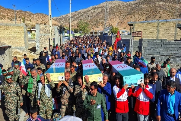 تصاویر/ استقبال باشکوه مردم غیور دیشموک از پیکر مطهر شهدای گمنام