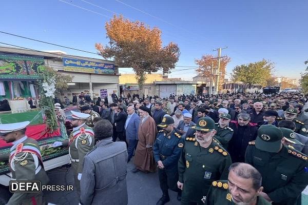 آئین استقبال از شهدای گمنام در شهرستان بروجرد + عکس