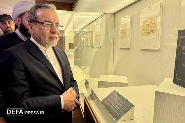 بازدید وزیر امور خارجه از منزل امام خامنه‌ای در مشهد
