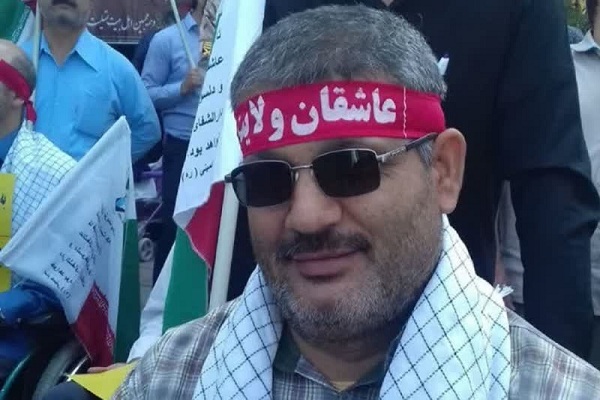 نماهنگ/ اقامه نماز بر پیکر جانباز شهید «حسن بهرامفر» در حرم مطهر رضوی