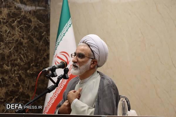 نامه امیرالمومنین به مالک اشتر باید الگوی رفتاری در میان مدیران و فرماندهان شاخص باشد