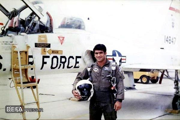 گفتوگو با همسر سرلشکر خلبان جاویدالاثر محمدکاظم روستا گفتوگو با همسر سرلشکر خلبان جاویدالاثر محمدکاظم روستا