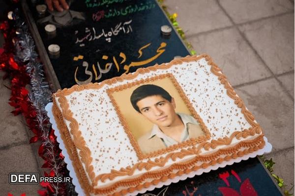 تولد نخستین شهید دفاع مقدس کرمان با ابتکار جوانان انقلابی برگزار شد+تصاویر تولد نخستین شهید دفاع مقدس کرمان با ابتکار جوانان انقلابی برگزار شد+تصاویر