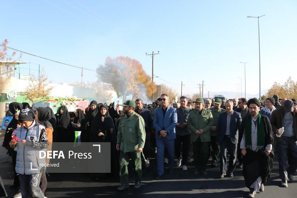 عطر لاله‌های فاطمی در سراسر کشور پیچید+ فیلم