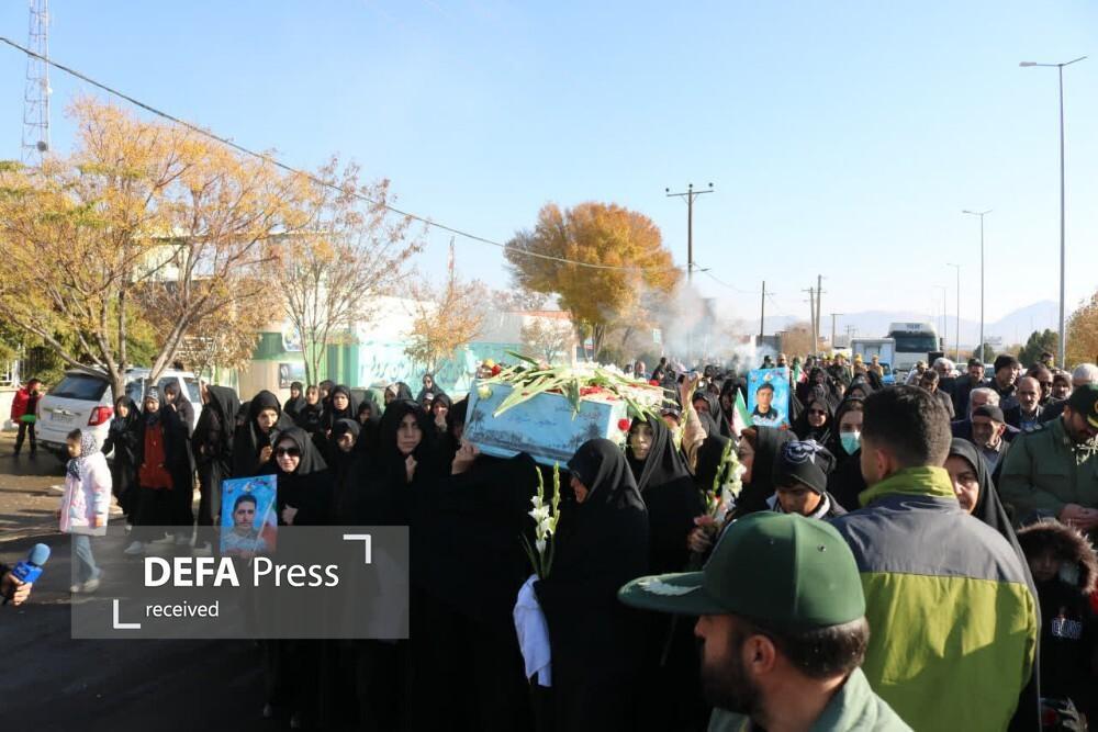 عطر لاله‌های فاطمی در سراسر کشور پیچید+ فیلم