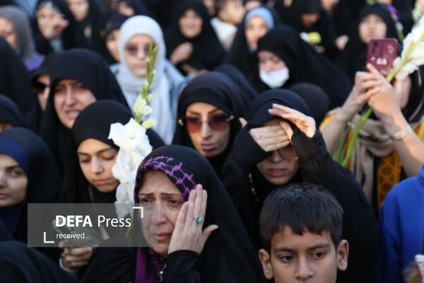 مردم تاکستان پیکر شهدای دفاع مقدس را بدرقه کردند