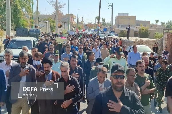 میزبانی باشکوه مردم سوق از شهدای گمنام+ تصاویر