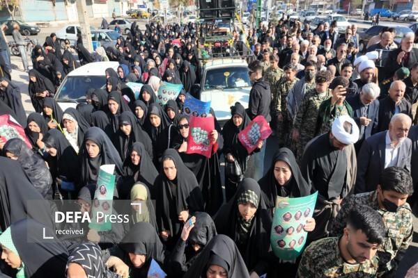 استقبال باشکوه مردم اقبالیه از کاروان هشت شهید گمنام دفاع مقدس