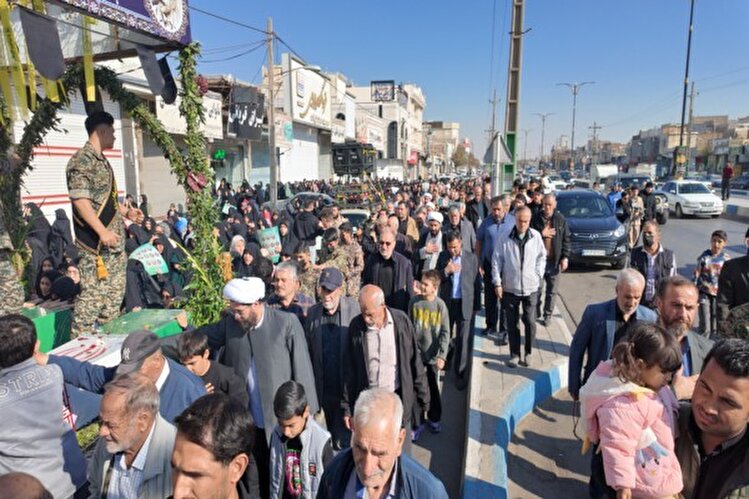 استقبال باشکوه مردم اقبالیه از کاروان هشت شهید گمنام دفاع مقدس