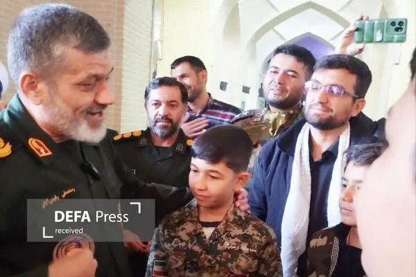 جلسه حلقه صالحین پایگاه شهدای لشکر ۱۶ زرهی در مسجدالنبی (س) قزوین برگزار شد