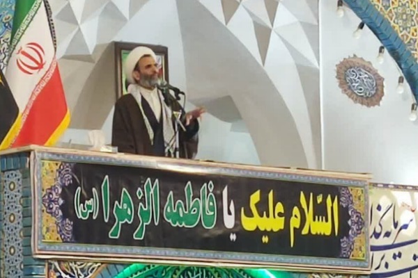 نفاق مهم‌ترین تهدید امروز انقلاب است