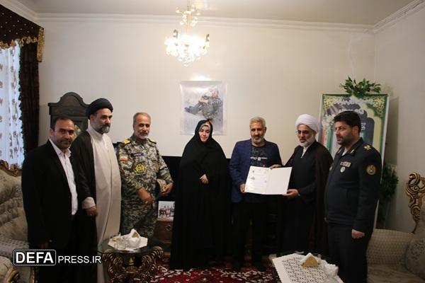 شهدای اقتدار قهرمانان ملی هستند شهدای اقتدار قهرمانان ملی هستند