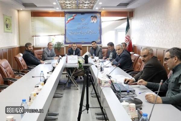 خون شهدا چراغ هدایت نسل امروز است خون شهدا چراغ هدایت نسل امروز است
