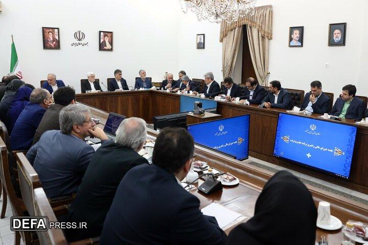 عارف: ۹۰ درصد آئیننامههای اجرایی برنامه هفتم در دولت نهایی شده است عارف: ۹۰ درصد آئیننامههای اجرایی برنامه هفتم در دولت نهایی شده است
