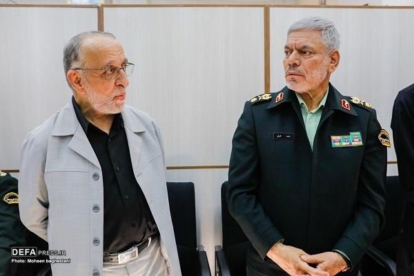 مراسم بزرگداشت والده سردار اشراق برگزار شد