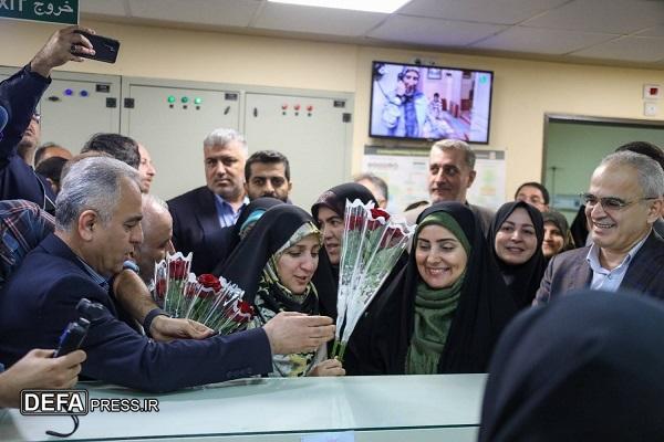 تجلیل از مقام پرستار با حضور معاون رئیس‌جمهور و وزیر راه در بیمارستان امام خمینی ساری+ تصاویر