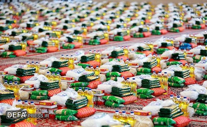اهداء ۳۳۱۳ بسته معیشتی به خانوادههای پرجمعیت استان قم در سالروز میلاد حضرت زینب (س) اهداء ۳۳۱۳ بسته معیشتی به خانوادههای پرجمعیت استان قم در سالروز میلاد حضرت زینب (س)