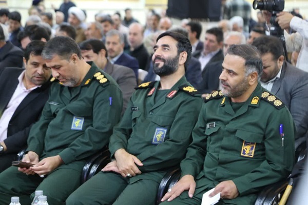 استکبار جنگ را بر این ملت تحمیل کرد، اما ایرانیها مقابل دشمن ایستادند