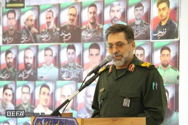 شهدای جنگ تحمیلی ۱۲ روزه نماد ایستادگی ملت ایران در برابر استکبار بودند شهدای جنگ تحمیلی ۱۲ روزه نماد ایستادگی ملت ایران در برابر استکبار بودند