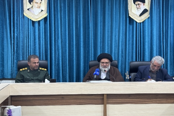 گلزار شهدای یاسوج باید به زیارتگاهی معنوی و الگوی نظم و زیبایی تبدیل شود