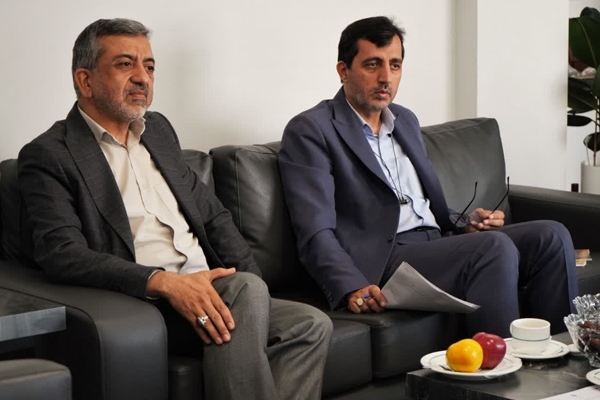 ایثارگران شایسته بهترین خدمات درمانی و بیمه‌ای هستند