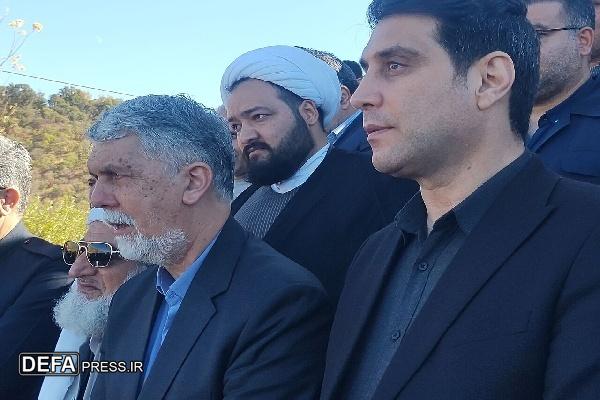 تئاتر خیابانی «۵۵۳۶ ستاره» در مریوان اشک وزیر ارشاد را درآورد