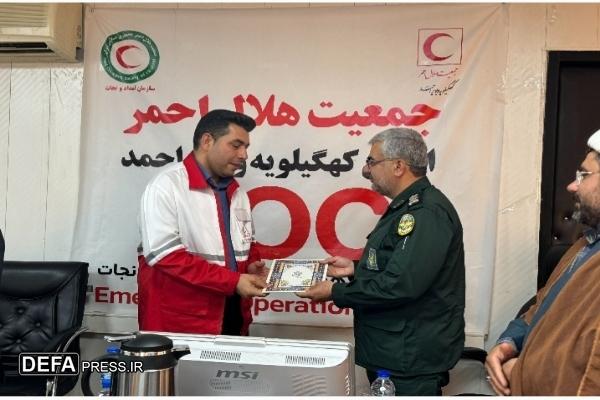 هلالاحمر در خط مقدم خدمترسانی به بشریت قرار دارد هلالاحمر در خط مقدم خدمترسانی به بشریت قرار دارد