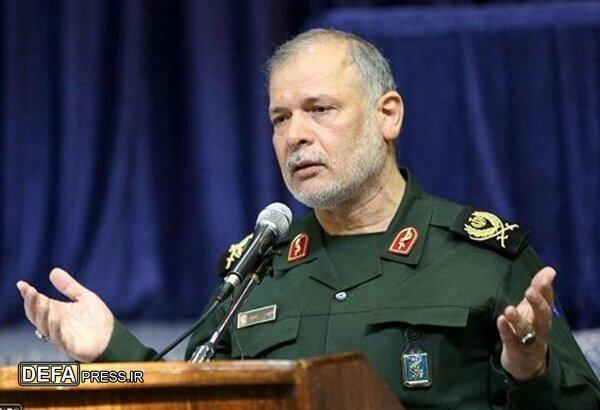 سپاه قم در طرحهای نهالکاری و مقابله با آلودگی مشارکت میکند سپاه قم در طرحهای نهالکاری و مقابله با آلودگی مشارکت میکند