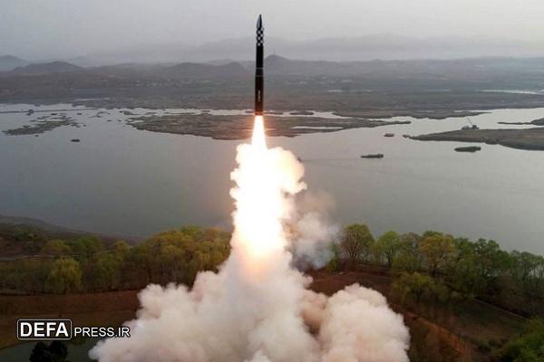 واکنش کره شمالی به سفر ترامپ به شبه جزیره کره با آزمایش موشکی واکنش کره شمالی به سفر ترامپ به شبه جزیره کره با آزمایش موشکی