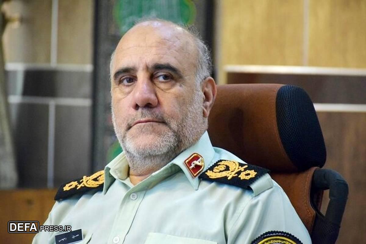 سردار رحیمی: تشکیل قرارگاه مشترک درباره بانک آینده/ برخورد قاطع پلیس با مسببان نوسانات ارزی/ ۱۴۰ نفر به دلیل سوءاستفاده از کارت‌های بازرگانی و ارتکاب جرایم سنگین اقتصادی دستگیری شدند