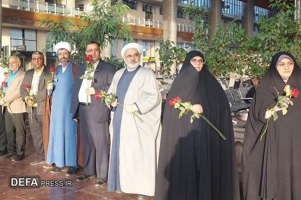 تشرف کاروان خانواده شهدای اوین به مشهدالرضا+ تصاویر تشرف کاروان خانواده شهدای اوین به مشهدالرضا+ تصاویر