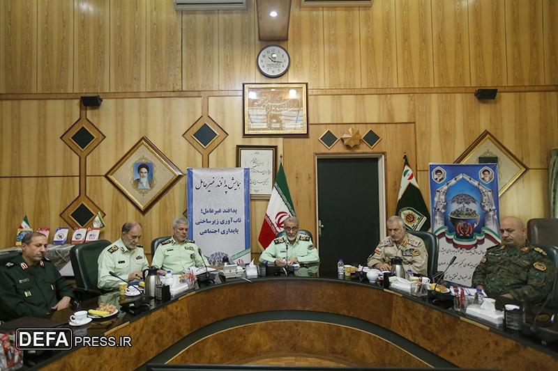 سردار رضایی: پدافند غیرعامل با مردم محوری در دستور کار انتظامی است سردار رضایی: پدافند غیرعامل با مردم محوری در دستور کار انتظامی است