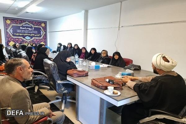 برگزاری ششمین کرسی مناظره مهدویت در همدان برگزاری ششمین کرسی مناظره مهدویت در همدان