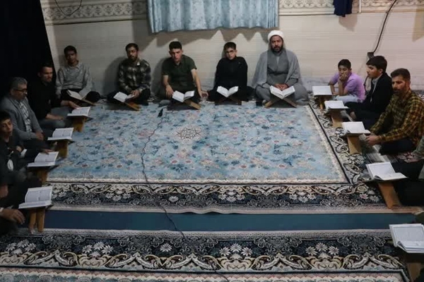 اجرای طرح «دوشنبه‌های قرآنی» در ماهدشت با محوریت نوجوانان و جوانان