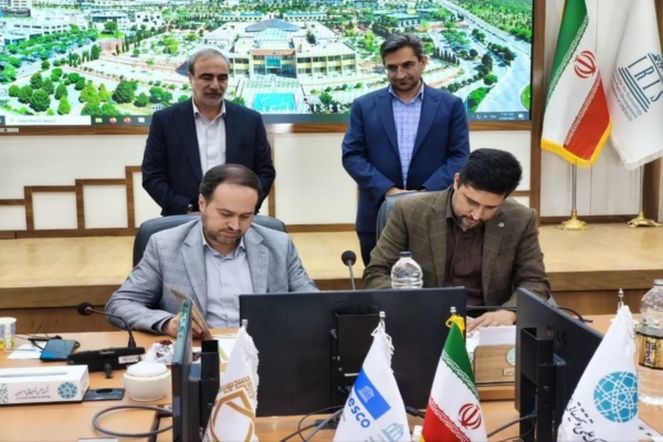 اصفهان به قطب بازیهای رایانهای و الگوی ملی صنعت بازیسازی کشور تبدیل میشود اصفهان به قطب بازیهای رایانهای و الگوی ملی صنعت بازیسازی کشور تبدیل میشود