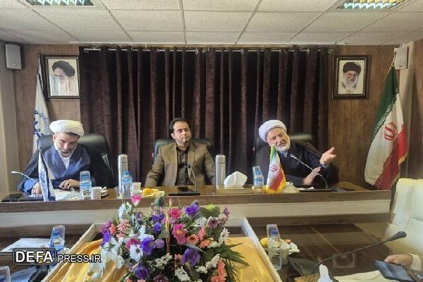 تبیین برنامه‌هایی با هدف تقویت جبهه فرهنگی و انقلابی در دانشگاه‌ها ضروری است